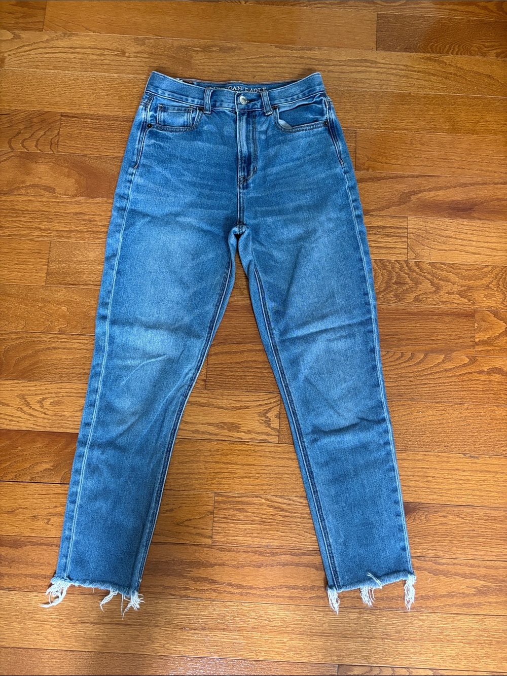 American Eagle Outfitters High-Rise Blue Straight-Leg Jeans